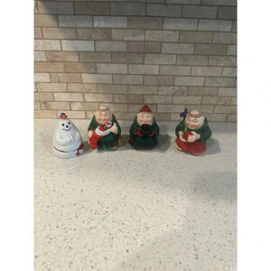 Department 56 figurines